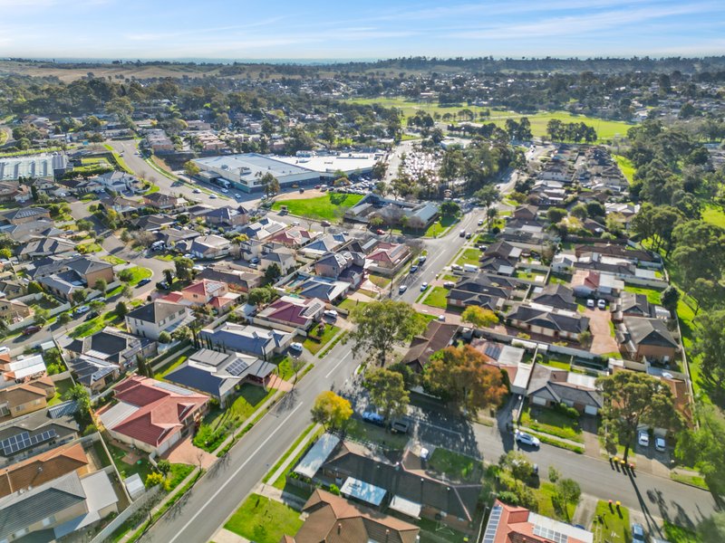 Photo - 2/2 Cornelian Avenue, Eagle Vale NSW 2558 - Image 11