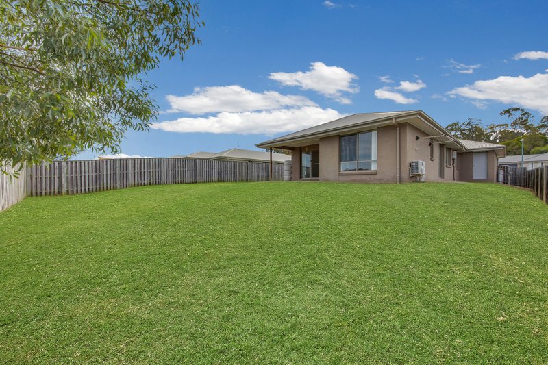 Photo - 22 Cornforth Crescent, Kirkwood QLD 4680 - Image 13