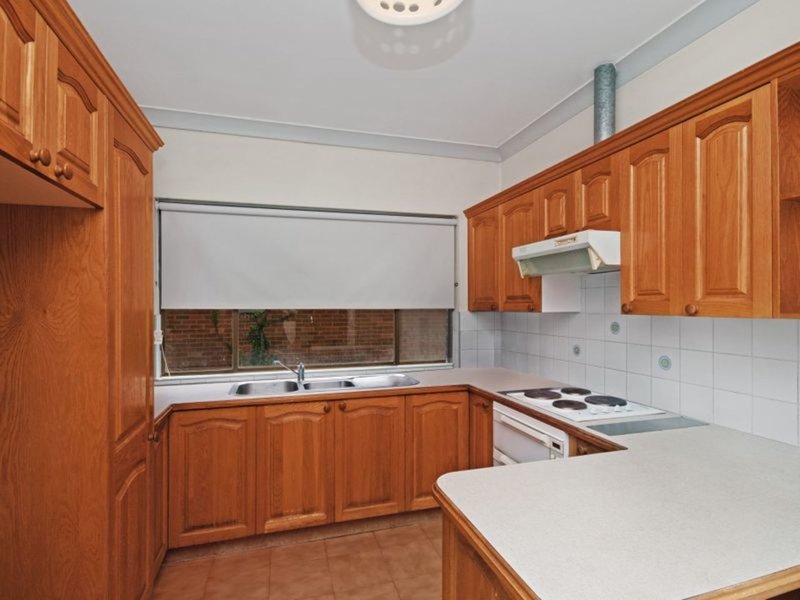 Photo - 22 Cottee Crescent, Terrigal NSW 2260 - Image 2