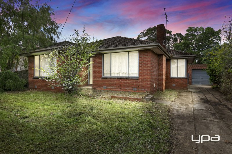 22 Cowper Avenue, St Albans VIC 3021