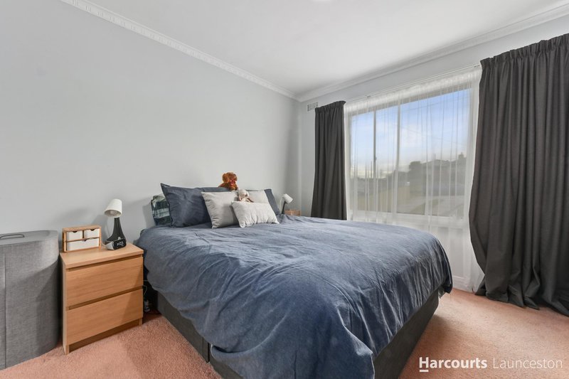 Photo - 22 Crandon Crescent, Newnham TAS 7248 - Image 11