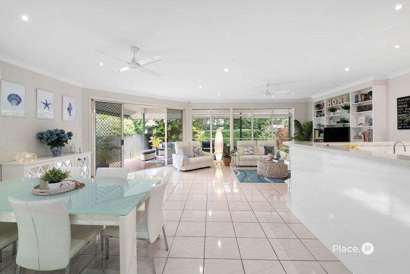 Photo - 22 Crawford Road, Chelmer QLD 4068 - Image 6