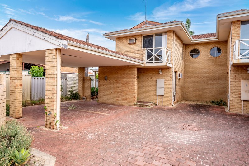 Photo - 2/2 Creery Street, Dudley Park WA 6210 - Image 3