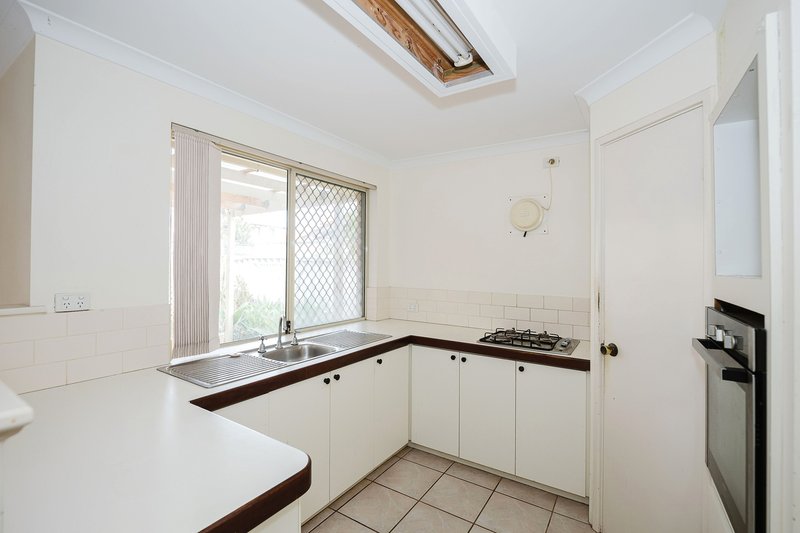 Photo - 2/2 Creery Street, Dudley Park WA 6210 - Image 18