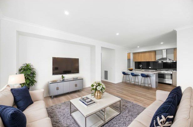 Photo - 22 Cremello Crescent, Tarneit VIC 3029 - Image 11