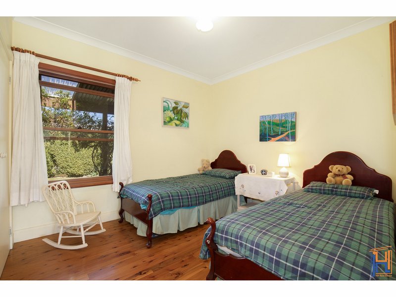 Photo - 22 Crest Road, Armidale NSW 2350 - Image 8