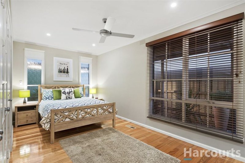 Photo - 22 Creswick Street, Glen Waverley VIC 3150 - Image 7