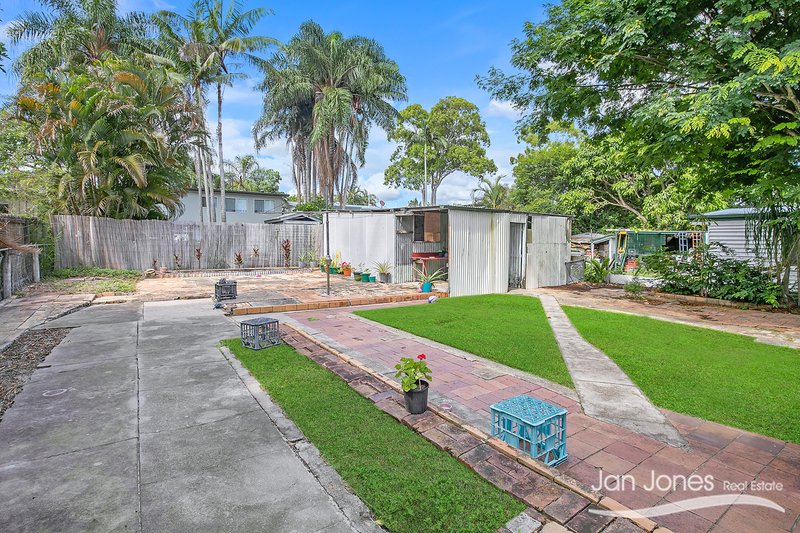 Photo - 22 Crew Street, Deception Bay QLD 4508 - Image 3