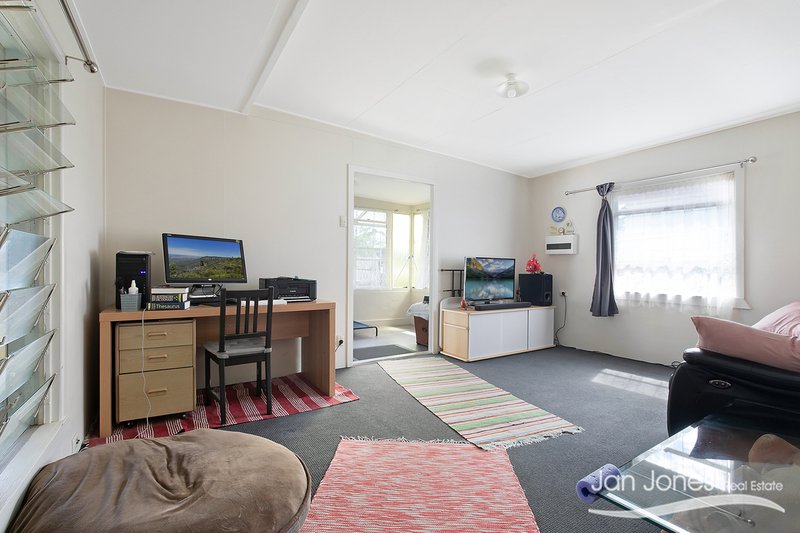 Photo - 22 Crew Street, Deception Bay QLD 4508 - Image 6