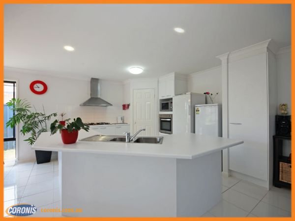 Photo - 22 Crooks Street, Caboolture QLD 4510 - Image 4