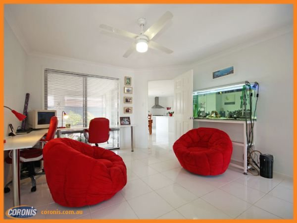 Photo - 22 Crooks Street, Caboolture QLD 4510 - Image 11