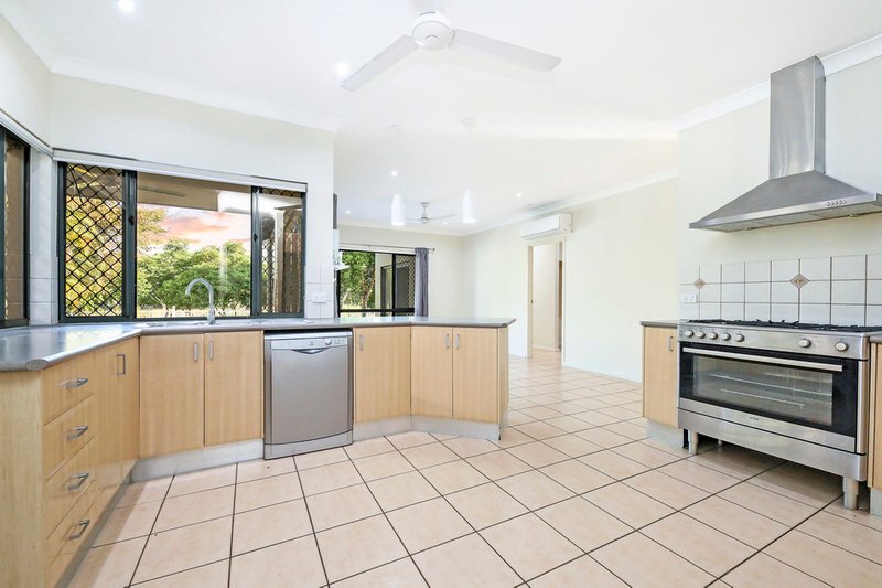 Photo - 22 Crown Court, Durack NT 0830 - Image 2