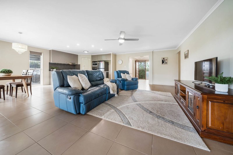 Photo - 22 Curlew Street, Meringandan West QLD 4352 - Image 9