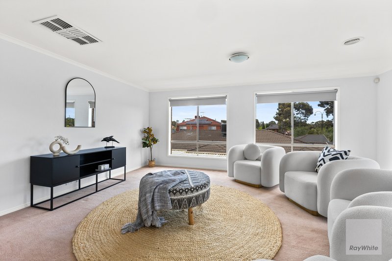 Photo - 22 Daisy Drive, Bundoora VIC 3083 - Image 10