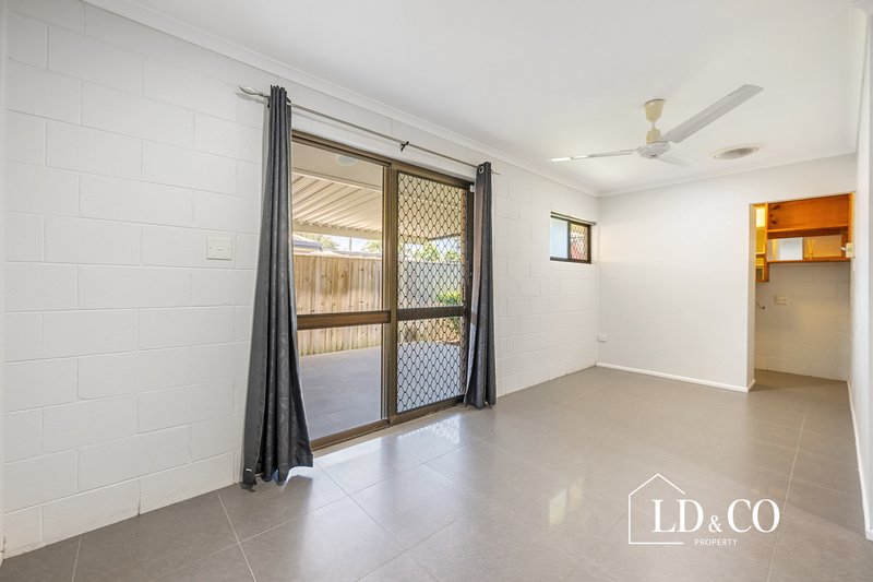 Photo - 22 Dampier Drive, Andergrove QLD 4740 - Image 13