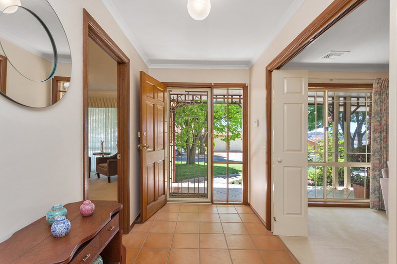 Photo - 22 Dandenong Court, Palmerston ACT 2913 - Image 5