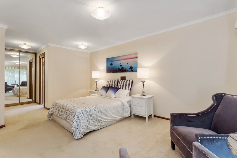 Photo - 22 Dandenong Court, Palmerston ACT 2913 - Image 12