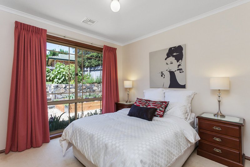 Photo - 22 Dandenong Court, Palmerston ACT 2913 - Image 14