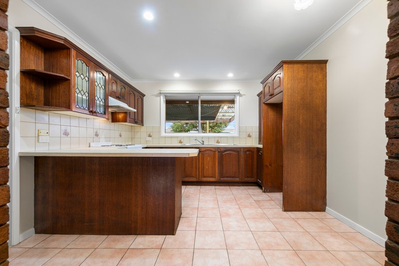Photo - 22 Darebin Drive, Thomastown VIC 3074 - Image 6