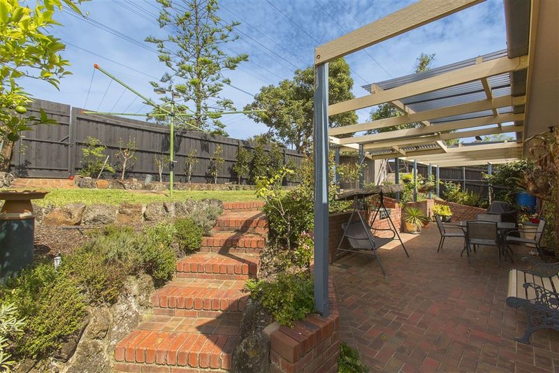 Photo - 22 Darlington Avenue, Wheelers Hill VIC 3150 - Image 8