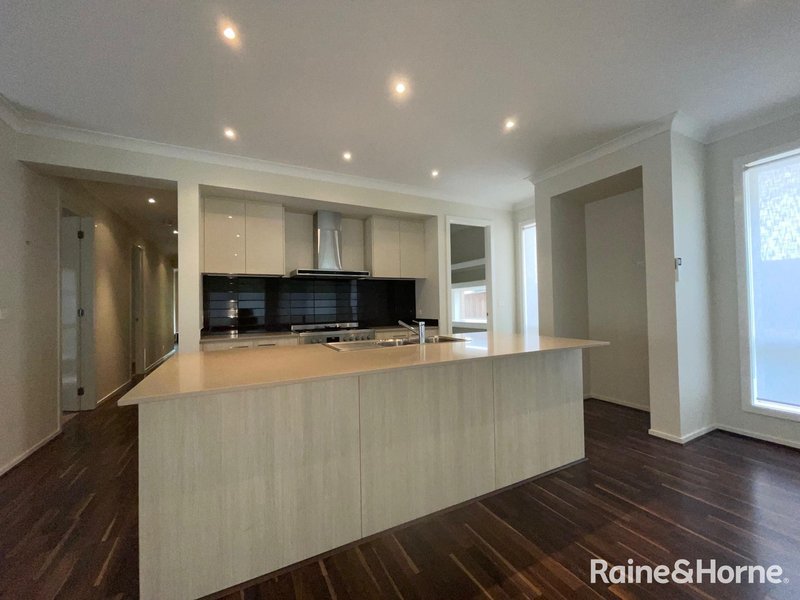 Photo - 22 Darrabarra Way, Rouse Hill NSW 2155 - Image 2
