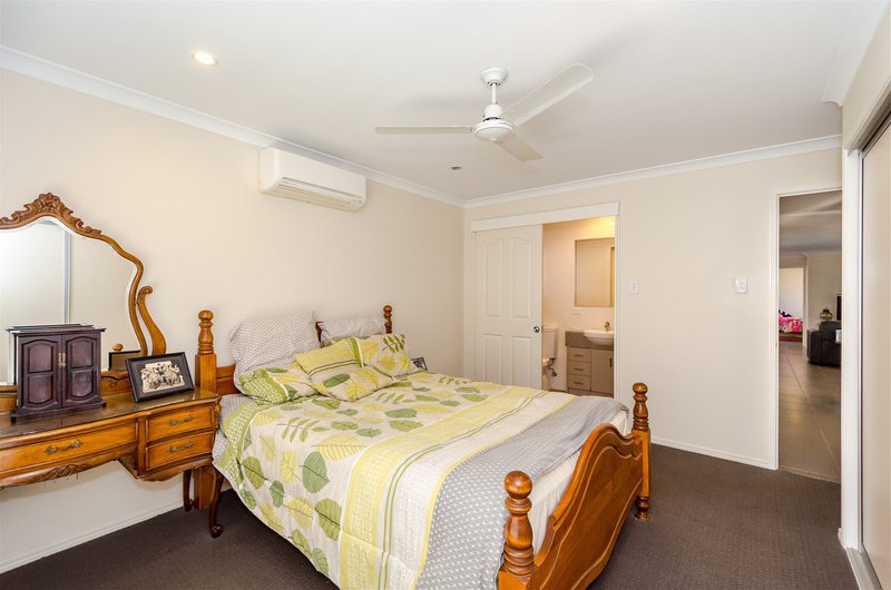 Photo - 22 Dartmouth Close, Clinton QLD 4680 - Image 13