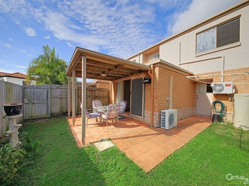 Photo - 22 Dasyure Place, Wynnum West QLD 4178 - Image 4