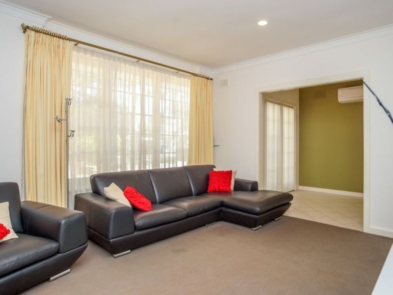 Photo - 22 Davenport Street, Banksia Park SA 5091 - Image 4