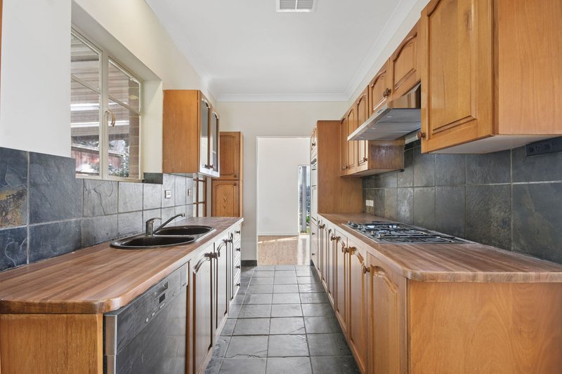 Photo - 22 David Place, Seaforth NSW 2092 - Image 6