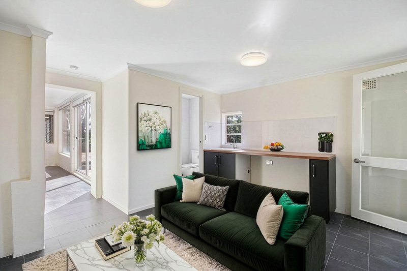 Photo - 22 David Place, Seaforth NSW 2092 - Image 7