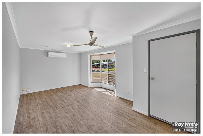 Photo - 22 Davison Street, Gracemere QLD 4702 - Image 9