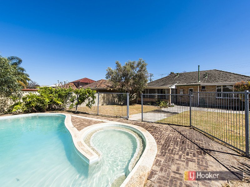 Photo - 22 Davy Street, Alfred Cove WA 6154 - Image 16