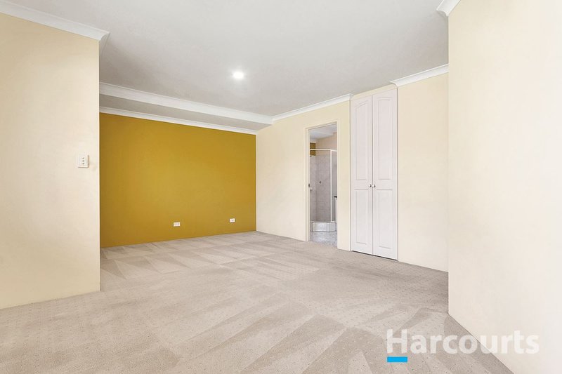 Photo - 22 De Crillon Way, Currambine WA 6028 - Image 19