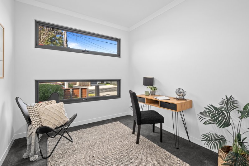 Photo - 2/2 Deauville Street, Forest Hill VIC 3131 - Image 13