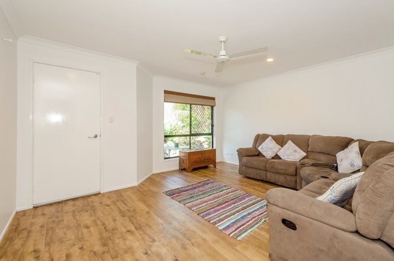 Photo - 22 Deborah Street, Glen Eden QLD 4680 - Image 10