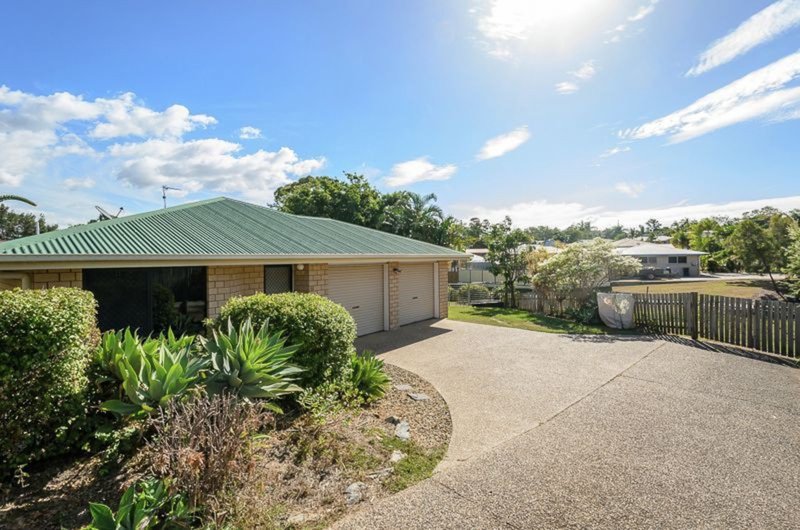 Photo - 22 Deborah Street, Glen Eden QLD 4680 - Image 14