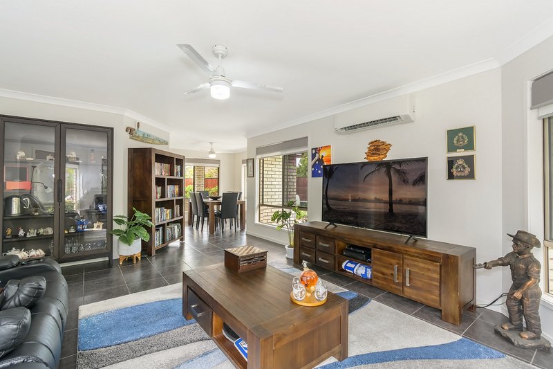 Photo - 22 Deepak Drive, Pimpama QLD 4209 - Image 4