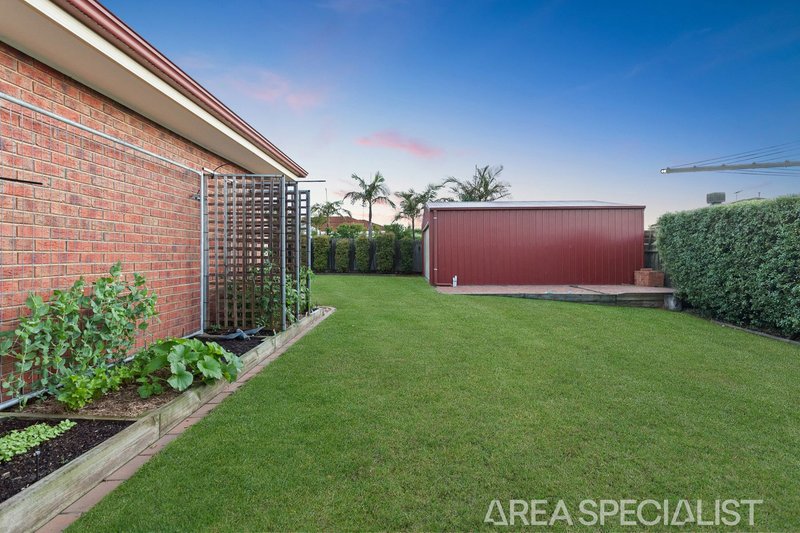 Photo - 22 Delgany Rise, Langwarrin VIC 3910 - Image 23