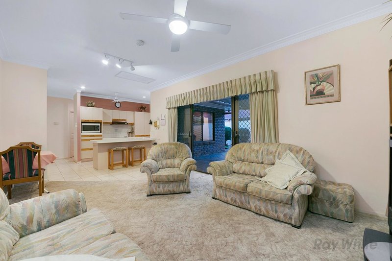 Photo - 22 Demigre Street, Eight Mile Plains QLD 4113 - Image 6