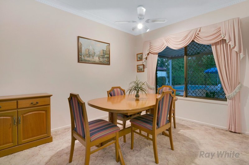 Photo - 22 Demigre Street, Eight Mile Plains QLD 4113 - Image 8