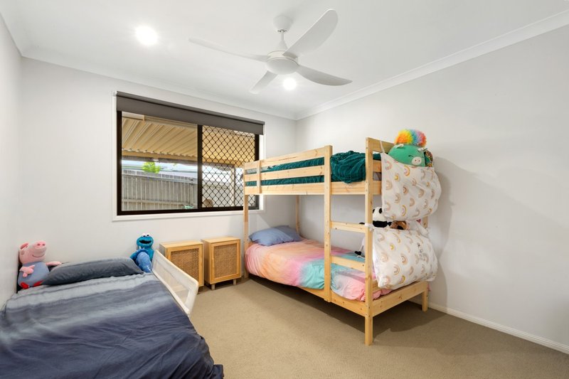 Photo - 22 Discovery Drive, Little Mountain QLD 4551 - Image 9