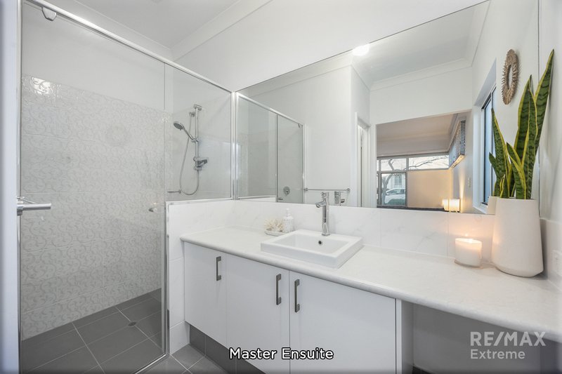 Photo - 22 Dolphin Drive, Alkimos WA 6038 - Image 10