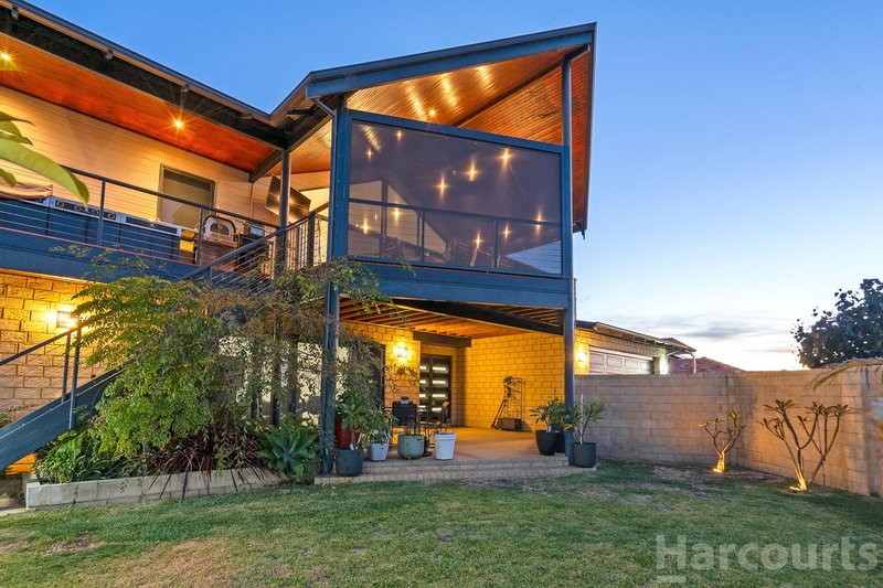 Photo - 22 Dunsborough Court, Dawesville WA 6211 - Image 4