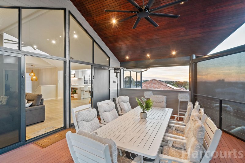 Photo - 22 Dunsborough Court, Dawesville WA 6211 - Image 7