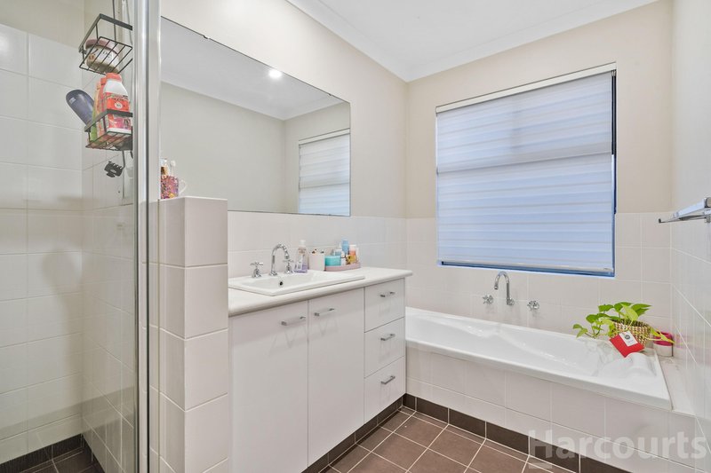 Photo - 22 Dunsborough Court, Dawesville WA 6211 - Image 17