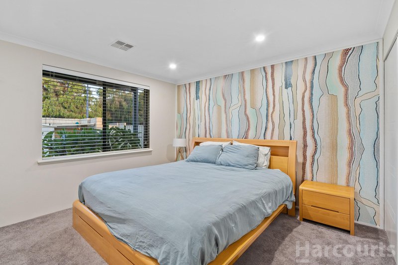 Photo - 22 Dunsborough Court, Dawesville WA 6211 - Image 19