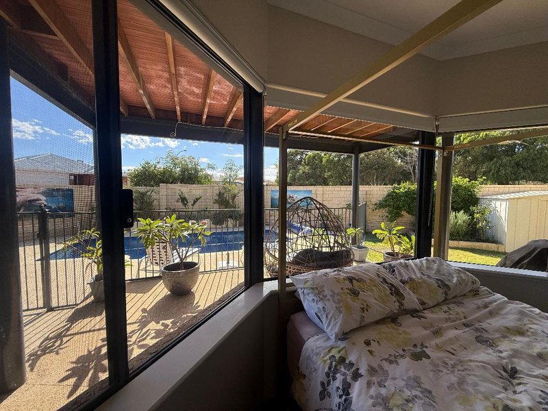 Photo - 22 Dunsborough Court, Dawesville WA 6211 - Image 20