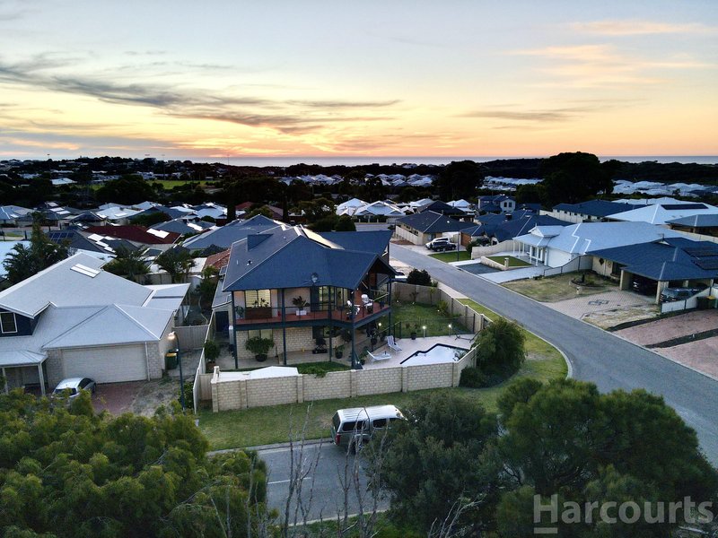 Photo - 22 Dunsborough Court, Dawesville WA 6211 - Image 22