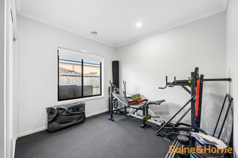 Photo - 22 Eaglevale Road, Weir Views VIC 3338 - Image 7