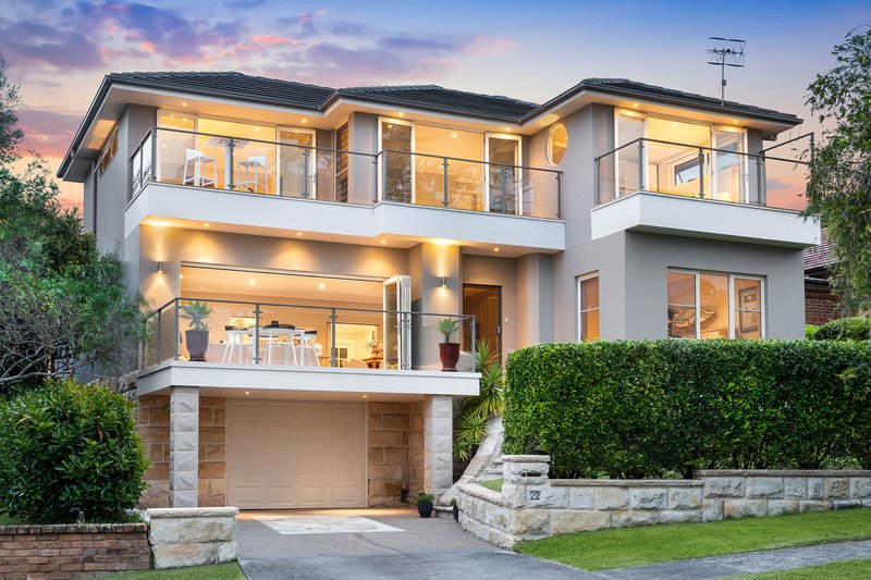 Photo - 22 Eastbank Avenue, Collaroy NSW 2097 - Image 1